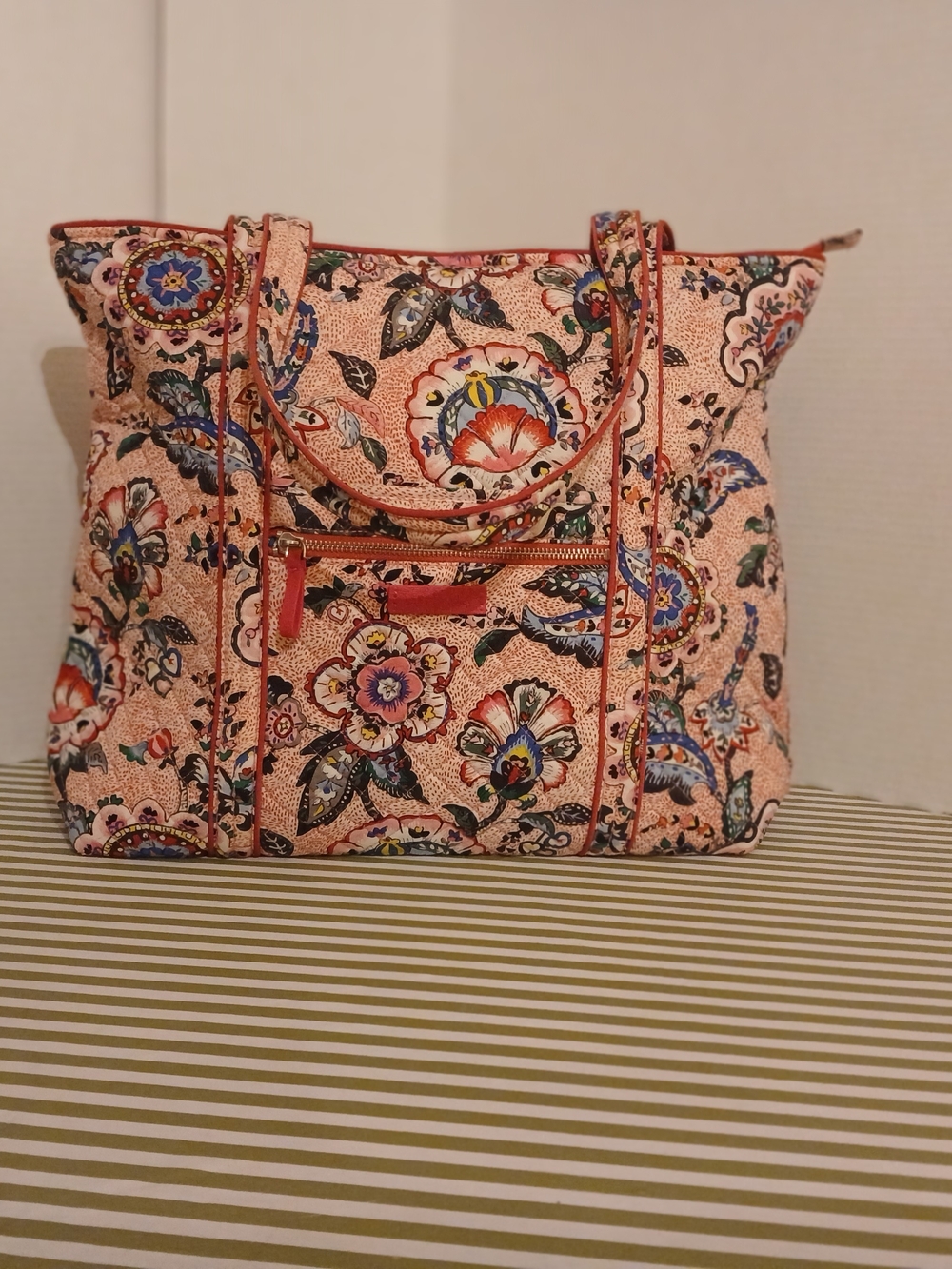 Floral Quilted Tote Bag in Peach Pink